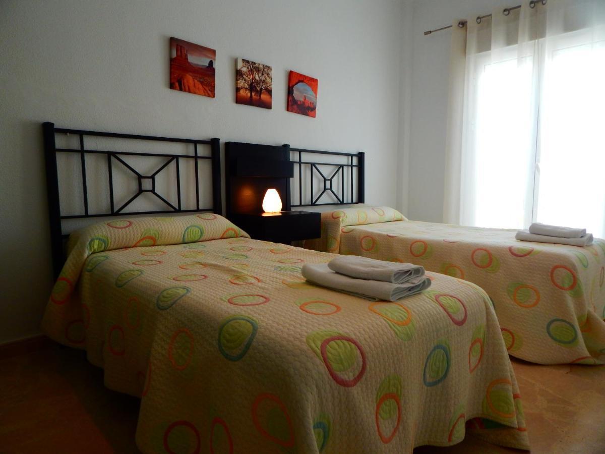 Apartamento Garcia Lorca,Solo Familia Y Parejas โกนิล เด ลาฟรอนเตรา ภายนอก รูปภาพ