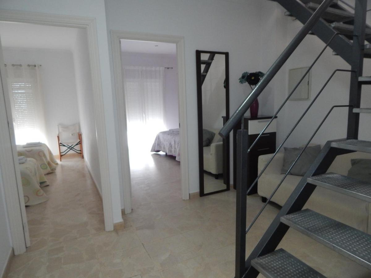 Apartamento Garcia Lorca,Solo Familia Y Parejas โกนิล เด ลาฟรอนเตรา ภายนอก รูปภาพ