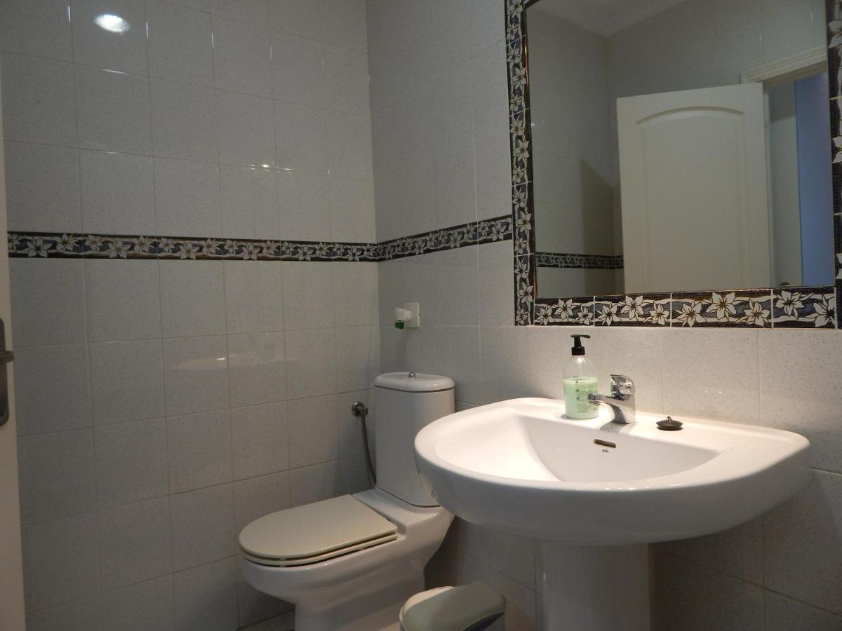 Apartamento Garcia Lorca,Solo Familia Y Parejas โกนิล เด ลาฟรอนเตรา ภายนอก รูปภาพ